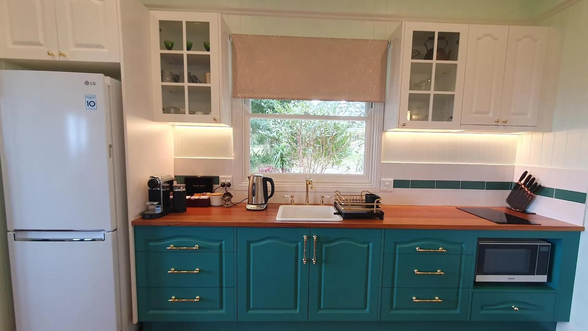Couples Accessible Cabin, Zarina Country Cabins, 6 Witta 0*,